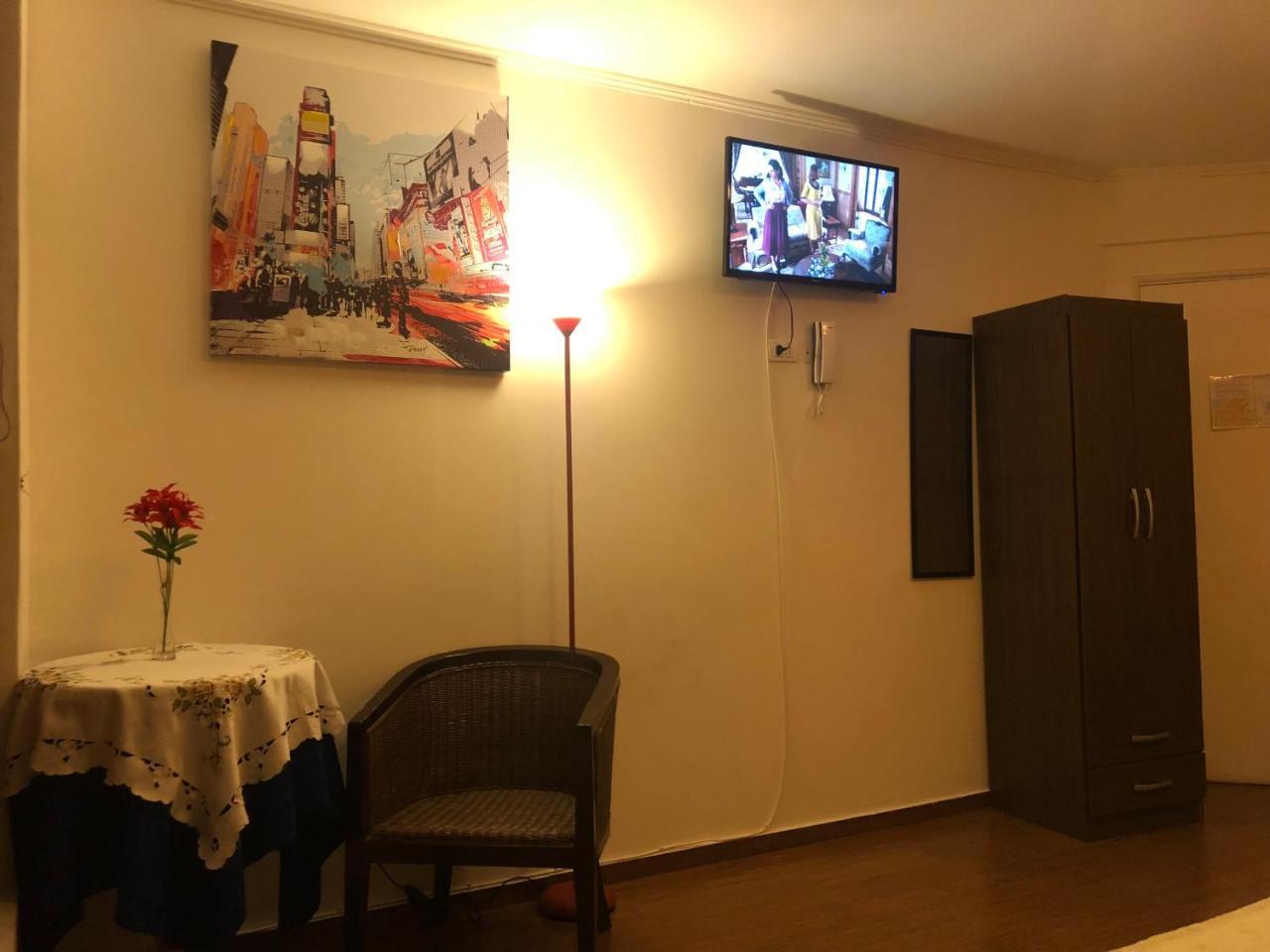 فينيا ديل مار Hostal Lacroix المظهر الخارجي الصورة