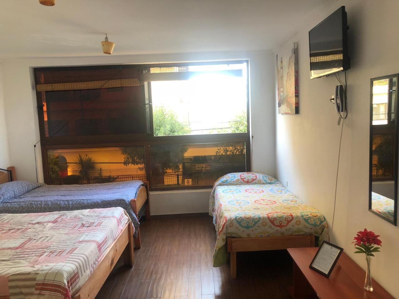 فينيا ديل مار Hostal Lacroix المظهر الخارجي الصورة
