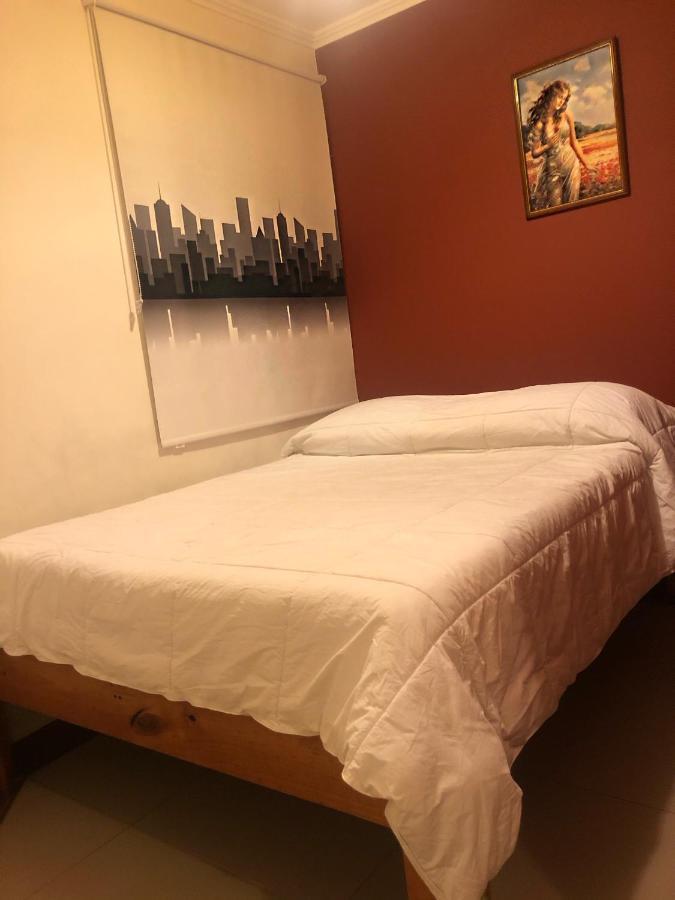 فينيا ديل مار Hostal Lacroix المظهر الخارجي الصورة